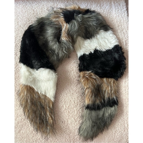 Be Mine Black White Brown Multi Color Stripe Faux Fur Stole Scarf Satin Lining - Picture 3 of 6